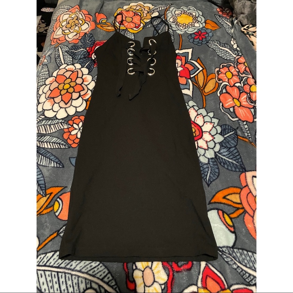 Forever 21 Black Dress, Skinny Straps, Ring Details on the Front, Size Medium
